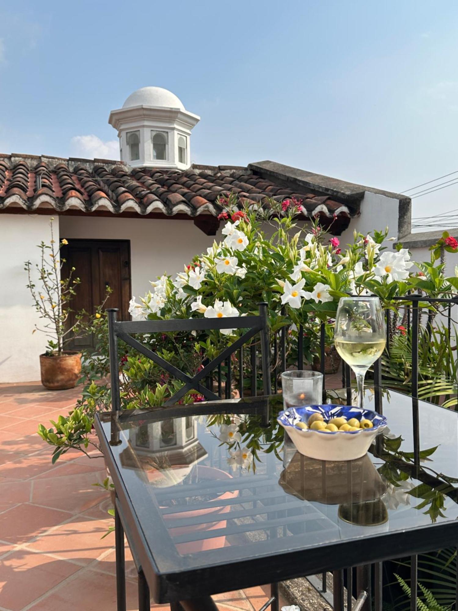 Alojamento de Acomodação e Pequeno-almoço Casa Elena